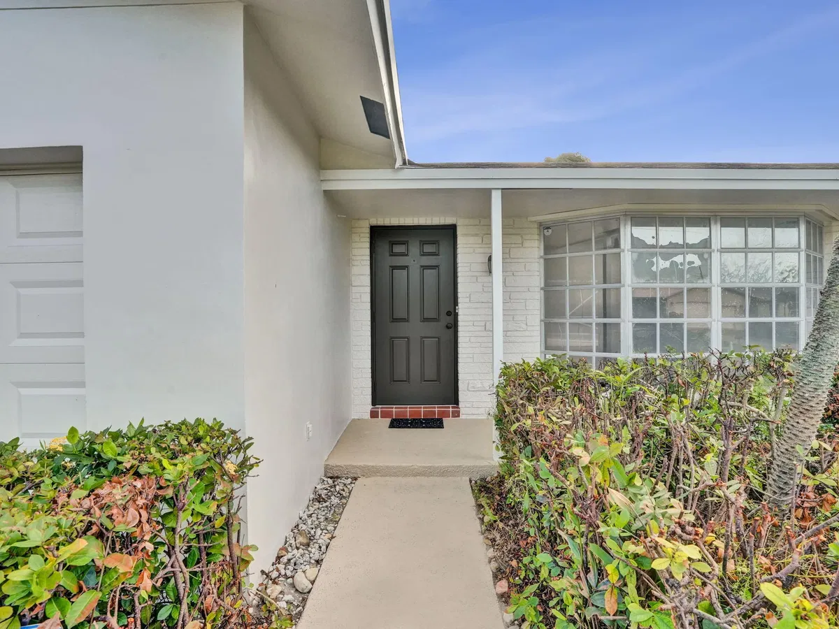 Residence photo 4