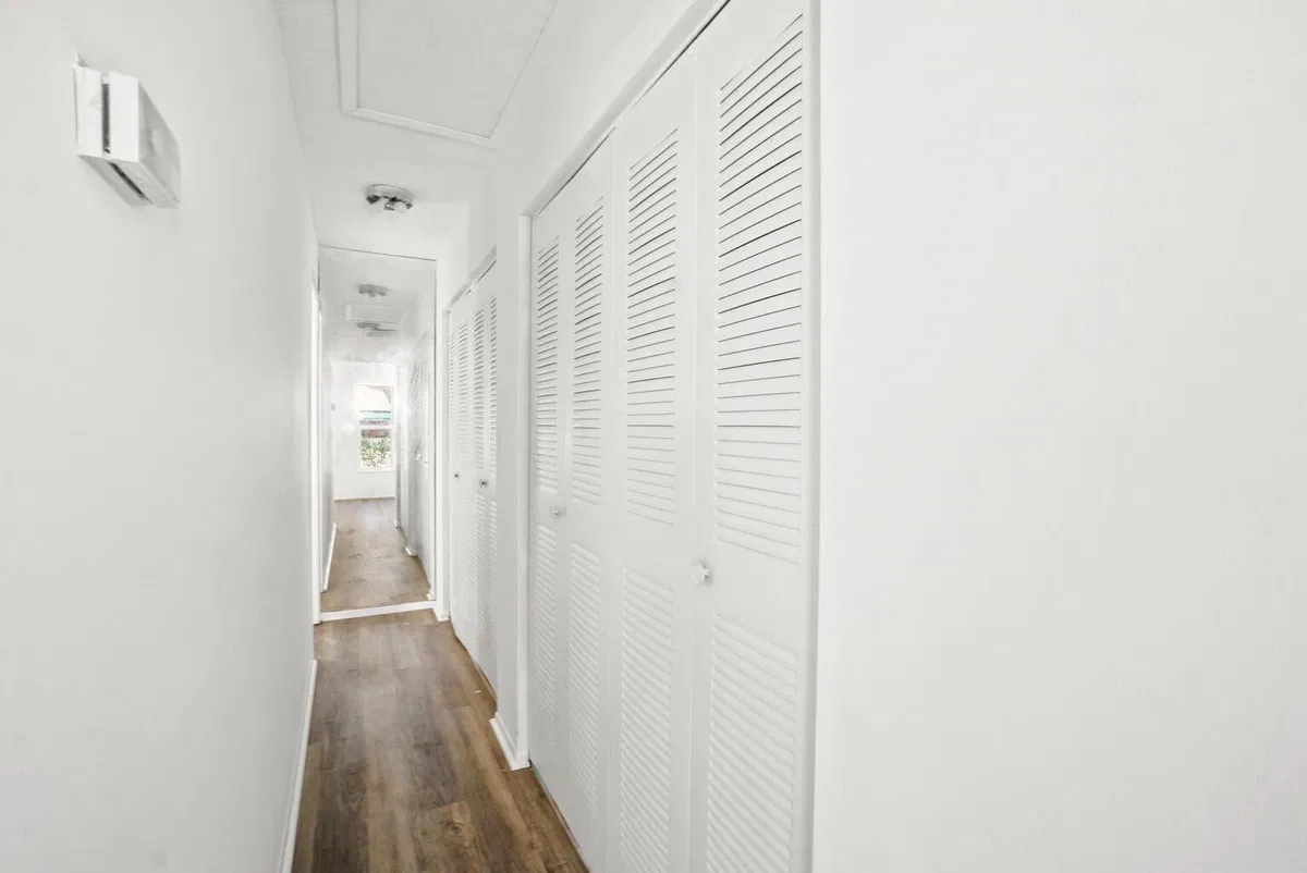 Residence photo 7