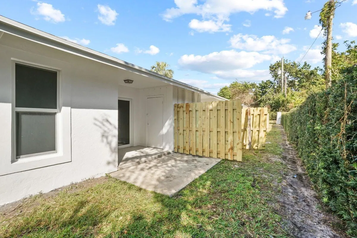 Residence photo 10