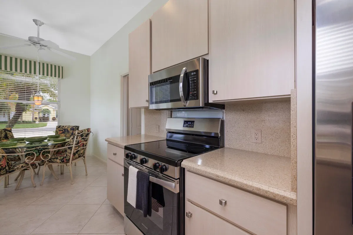 Residence photo 13