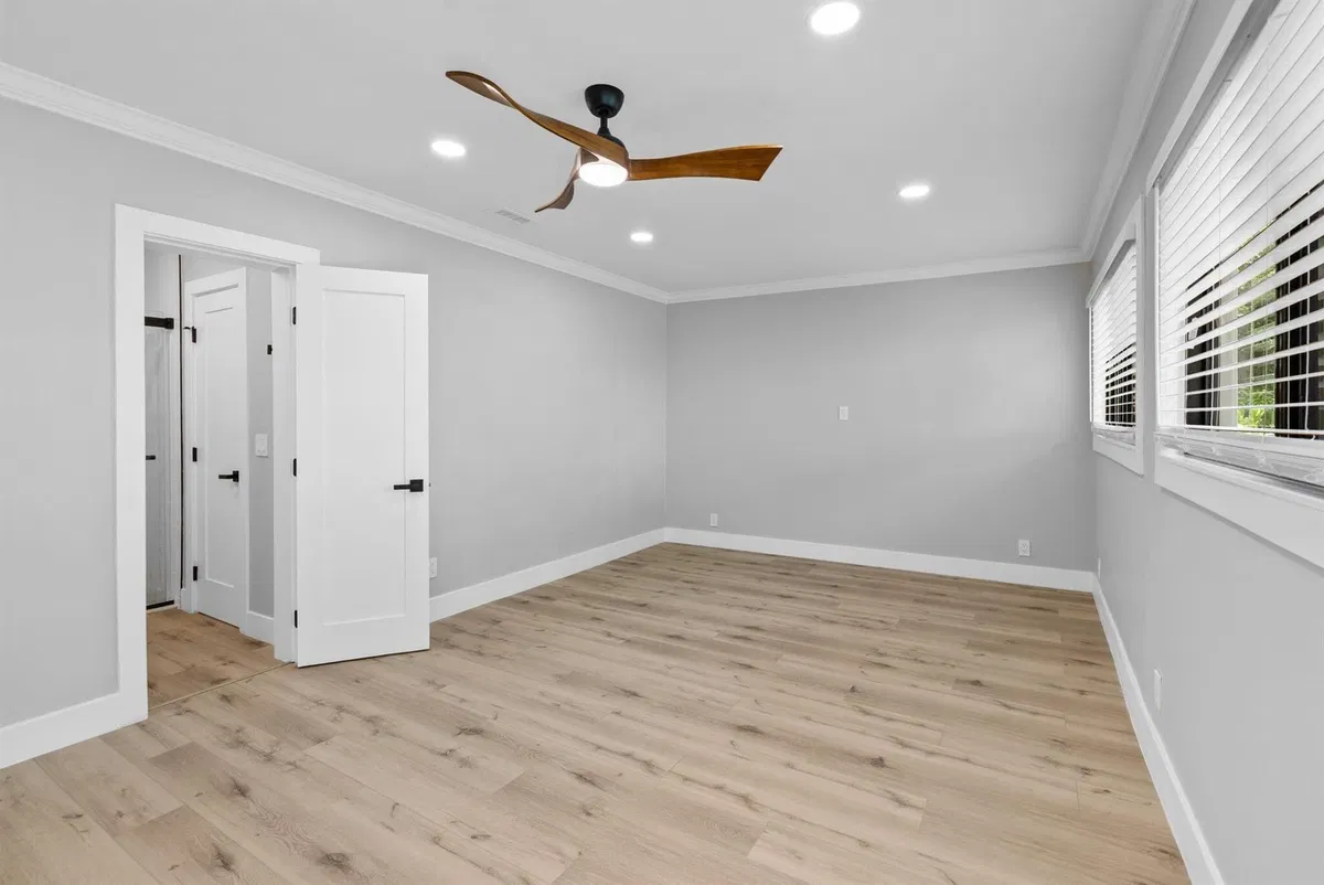 Residence photo 19