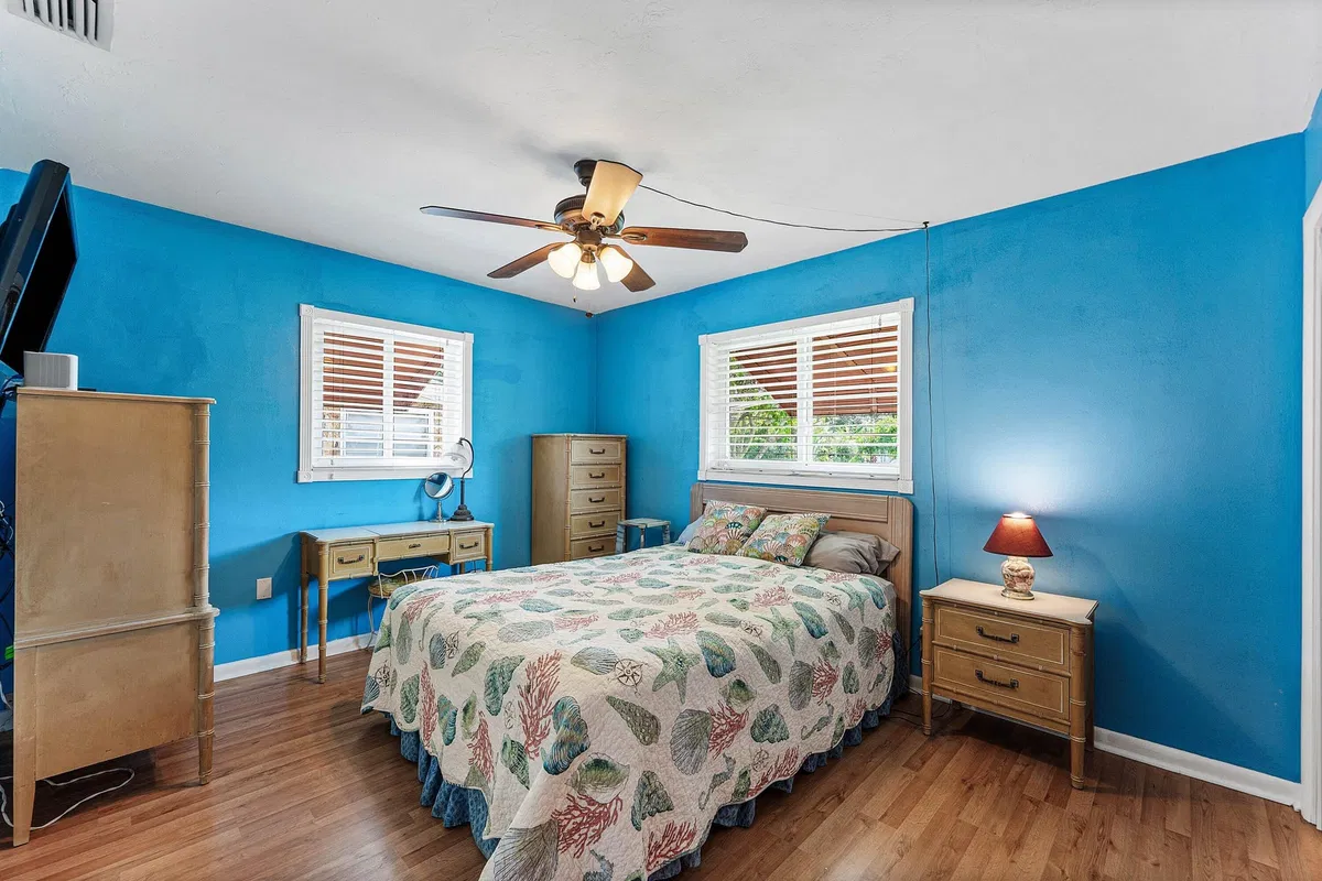 Residence photo 19