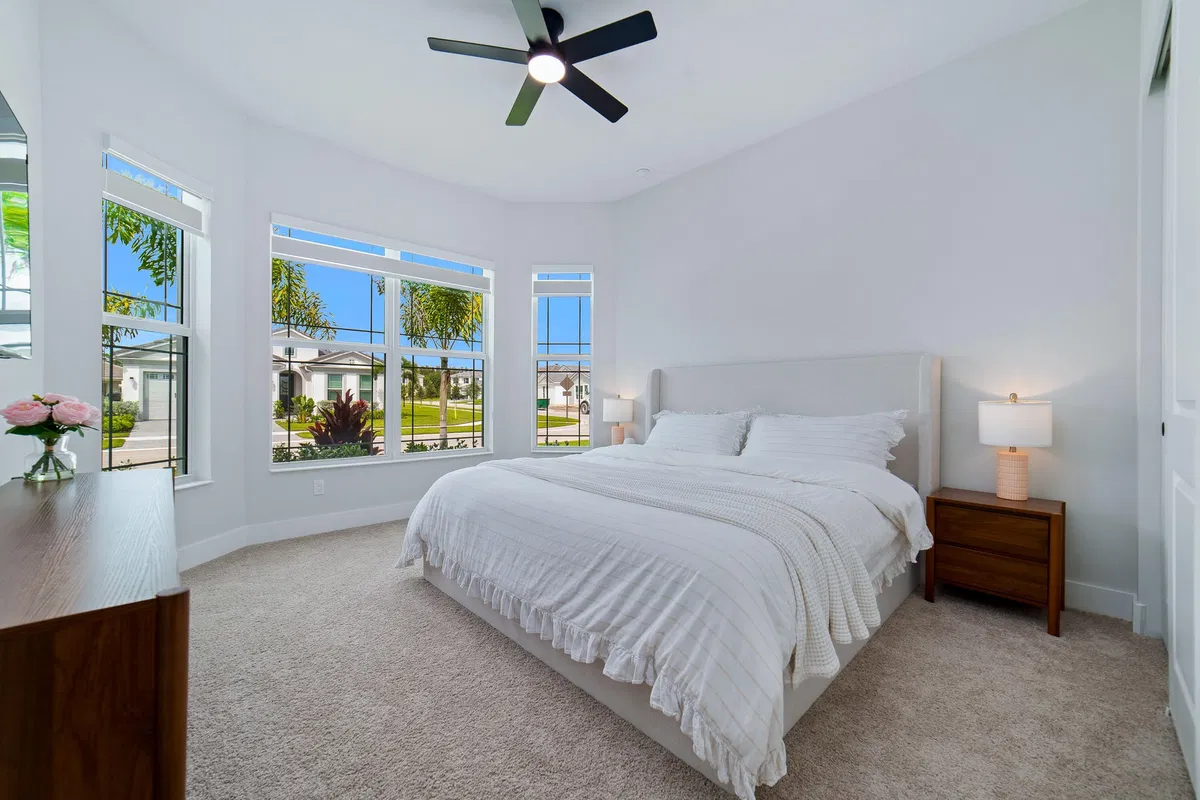 Residence photo 19