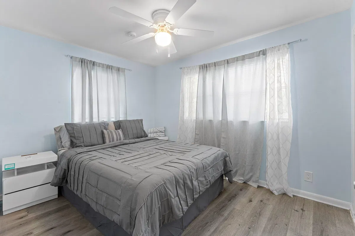 Residence photo 22