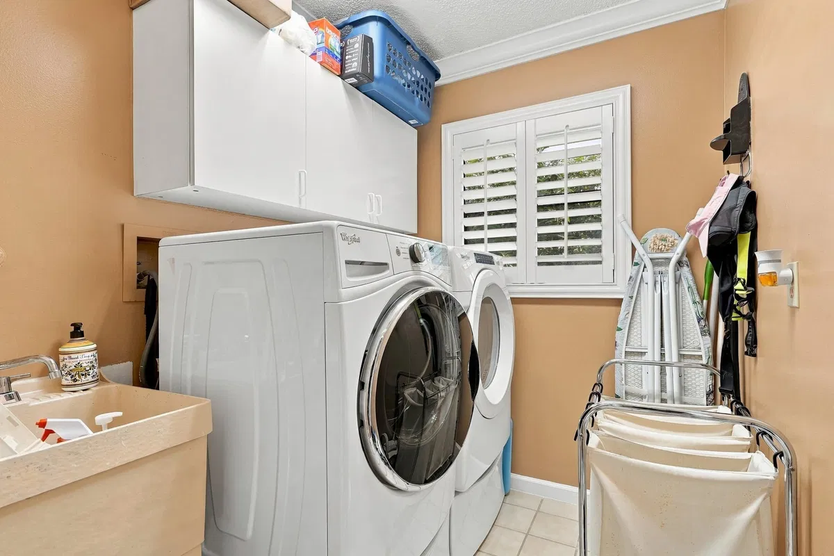 Residence photo 28