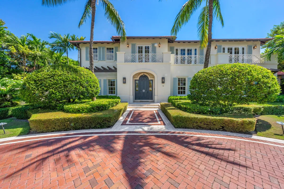 Estate Section Palm Beach Residence