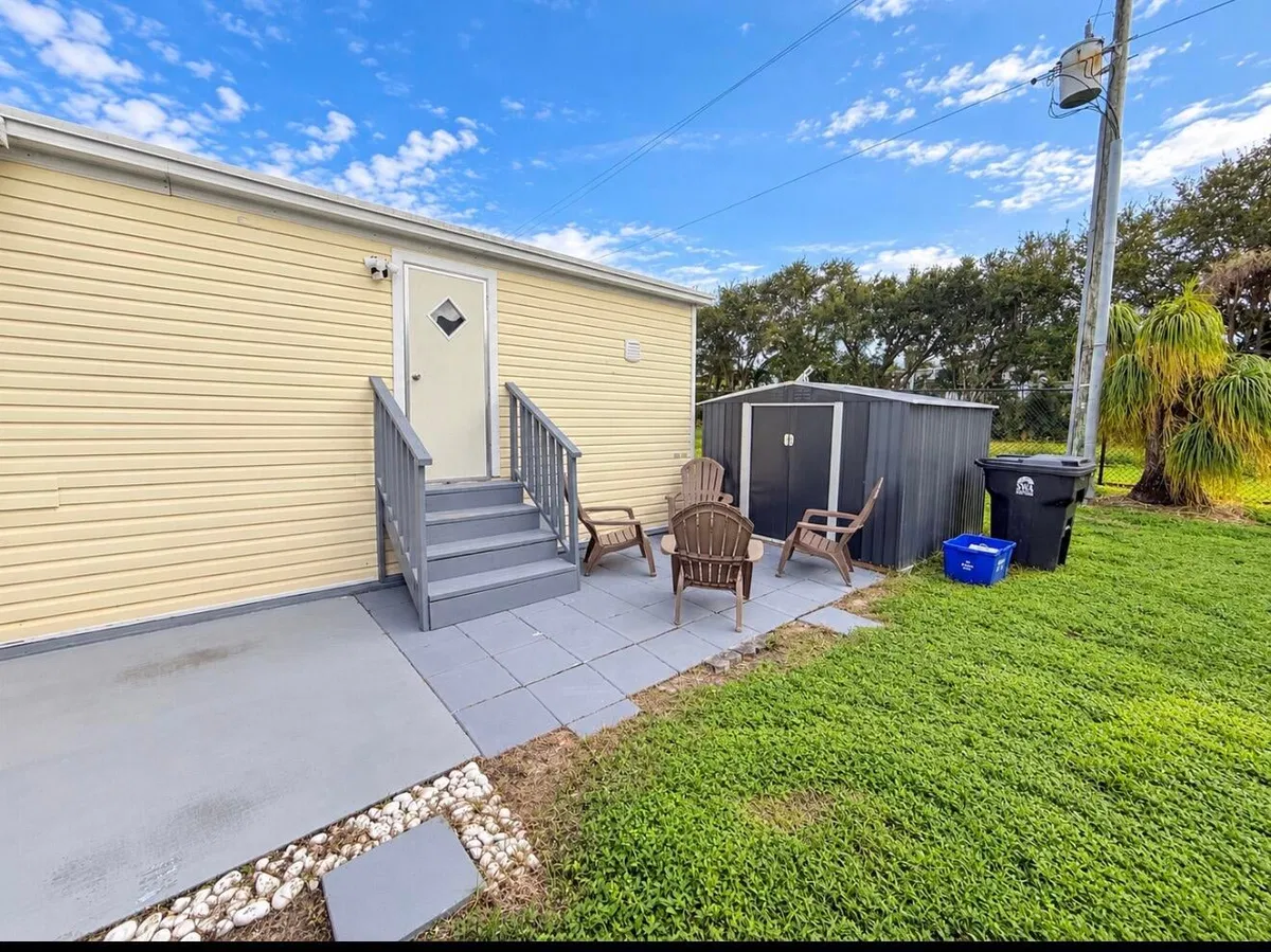 Residence photo 19