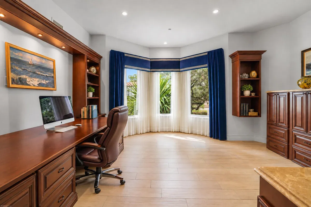  Residence photo 19