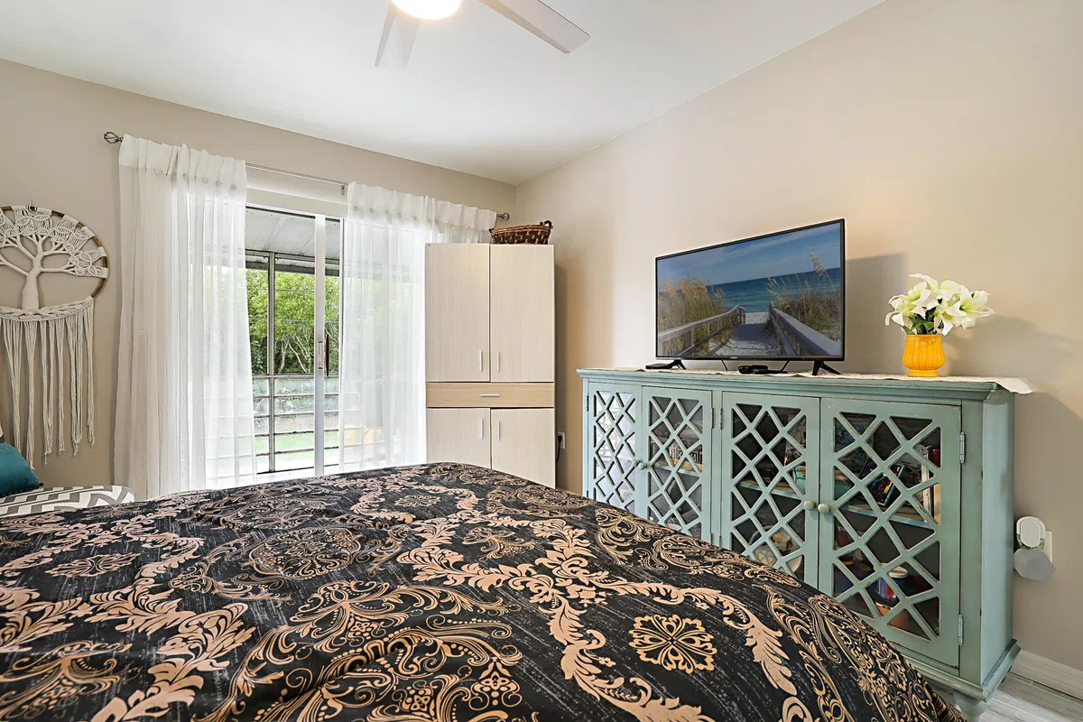  Residence photo 19