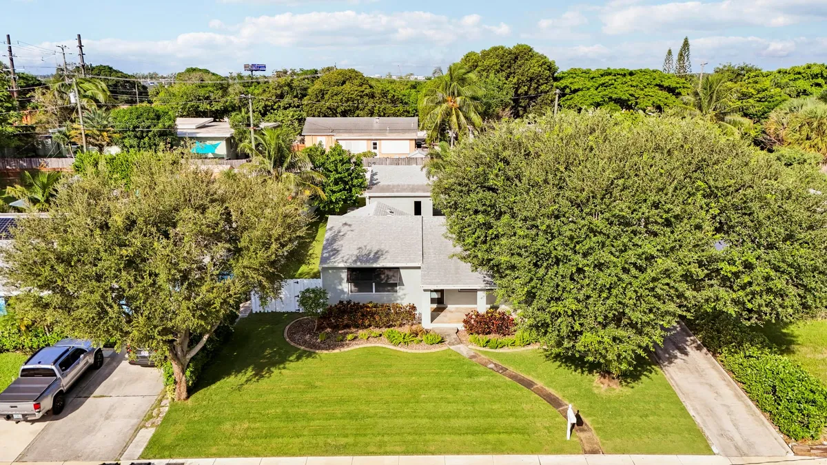  Residence photo 37