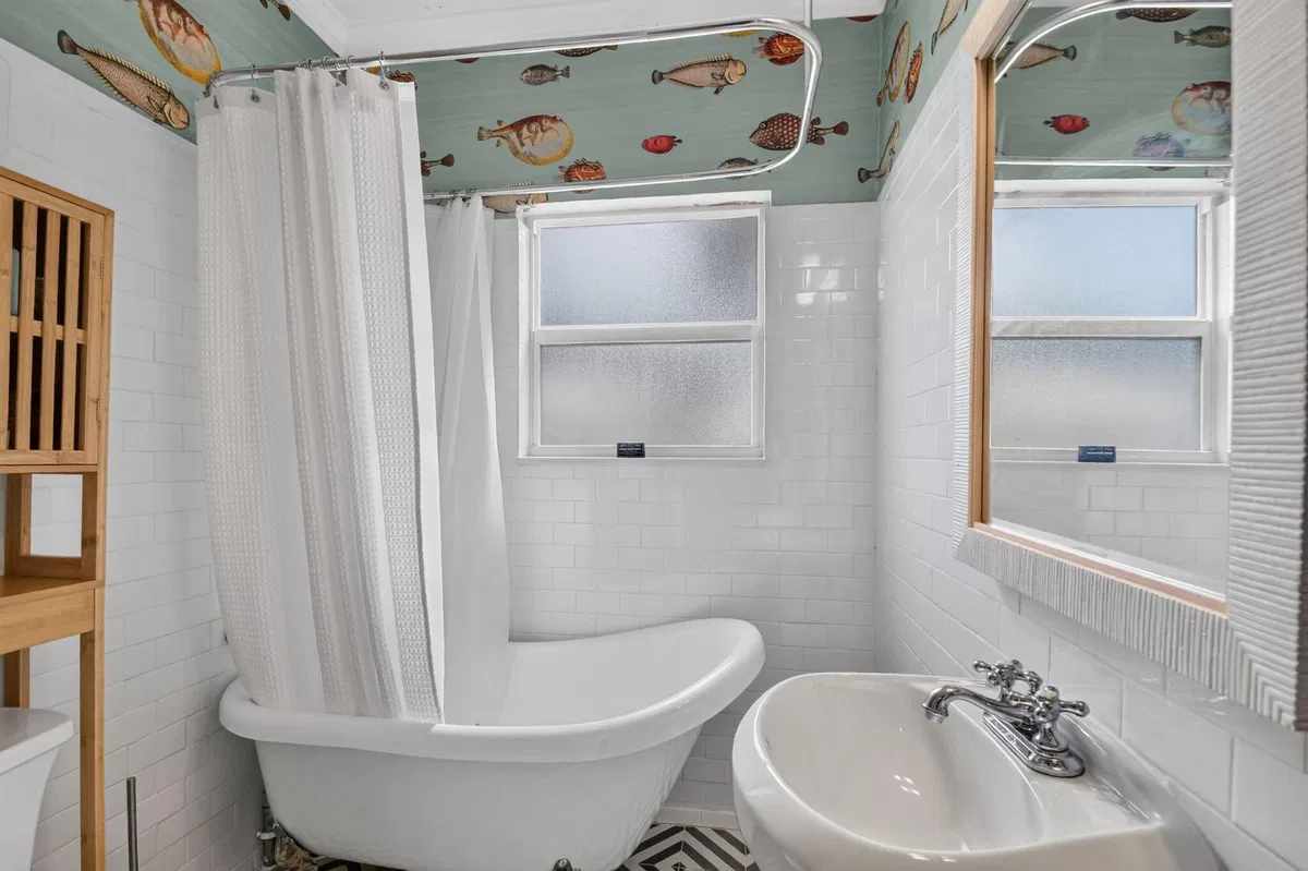 Old Northwood Residence photo 28