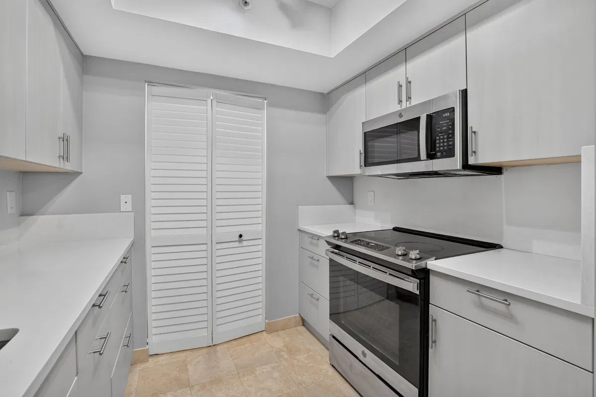 Townsend Place Unit 435 photo 4