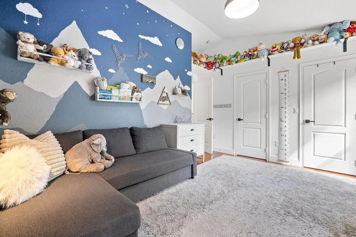 Residence photo 16