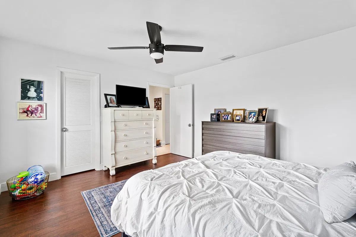 Residence photo 19