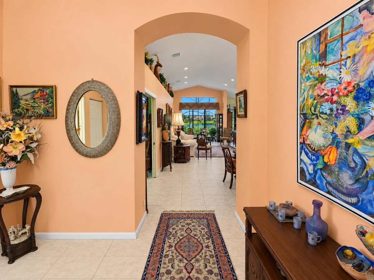 Residence photo 4