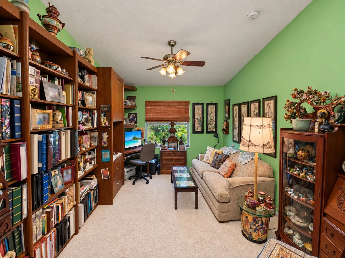 Residence photo 25
