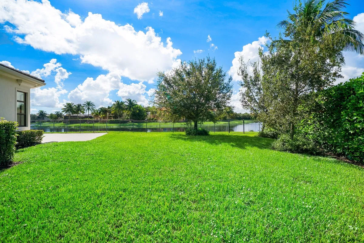Seven Bridges Residence photo 43