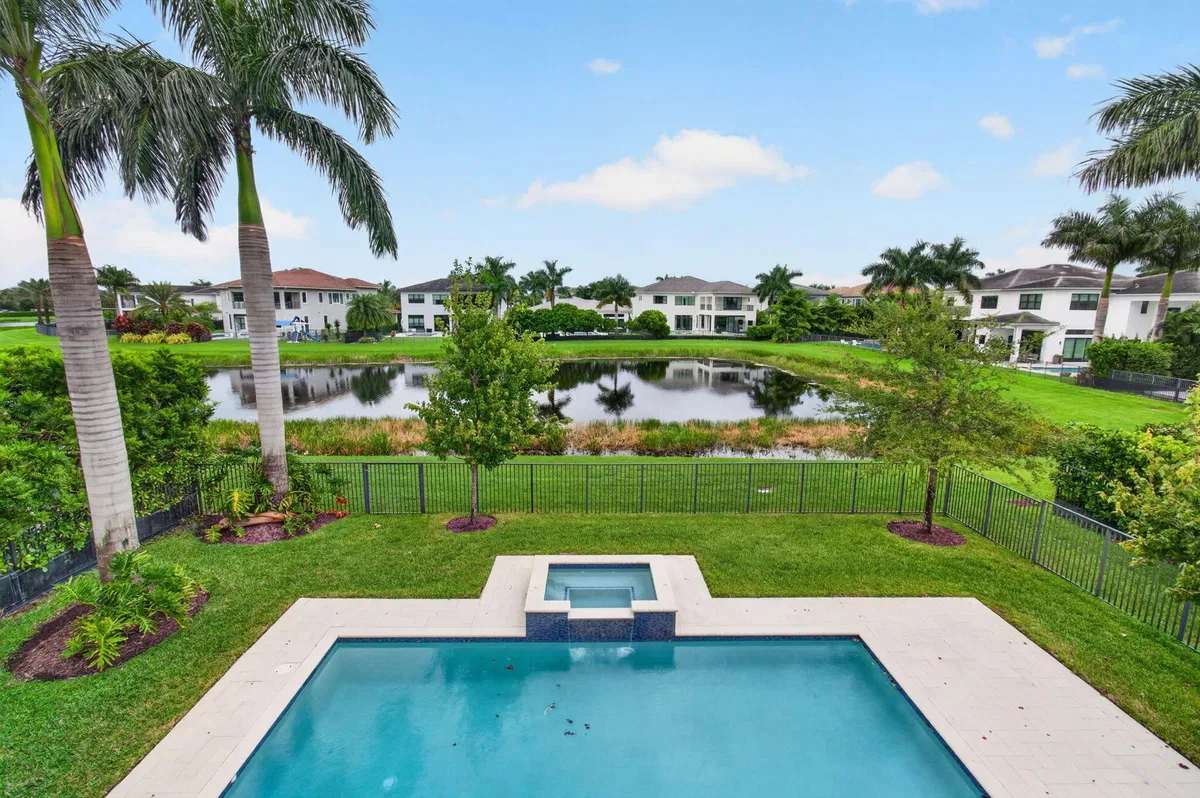 Boca Bridges Residence photo 82