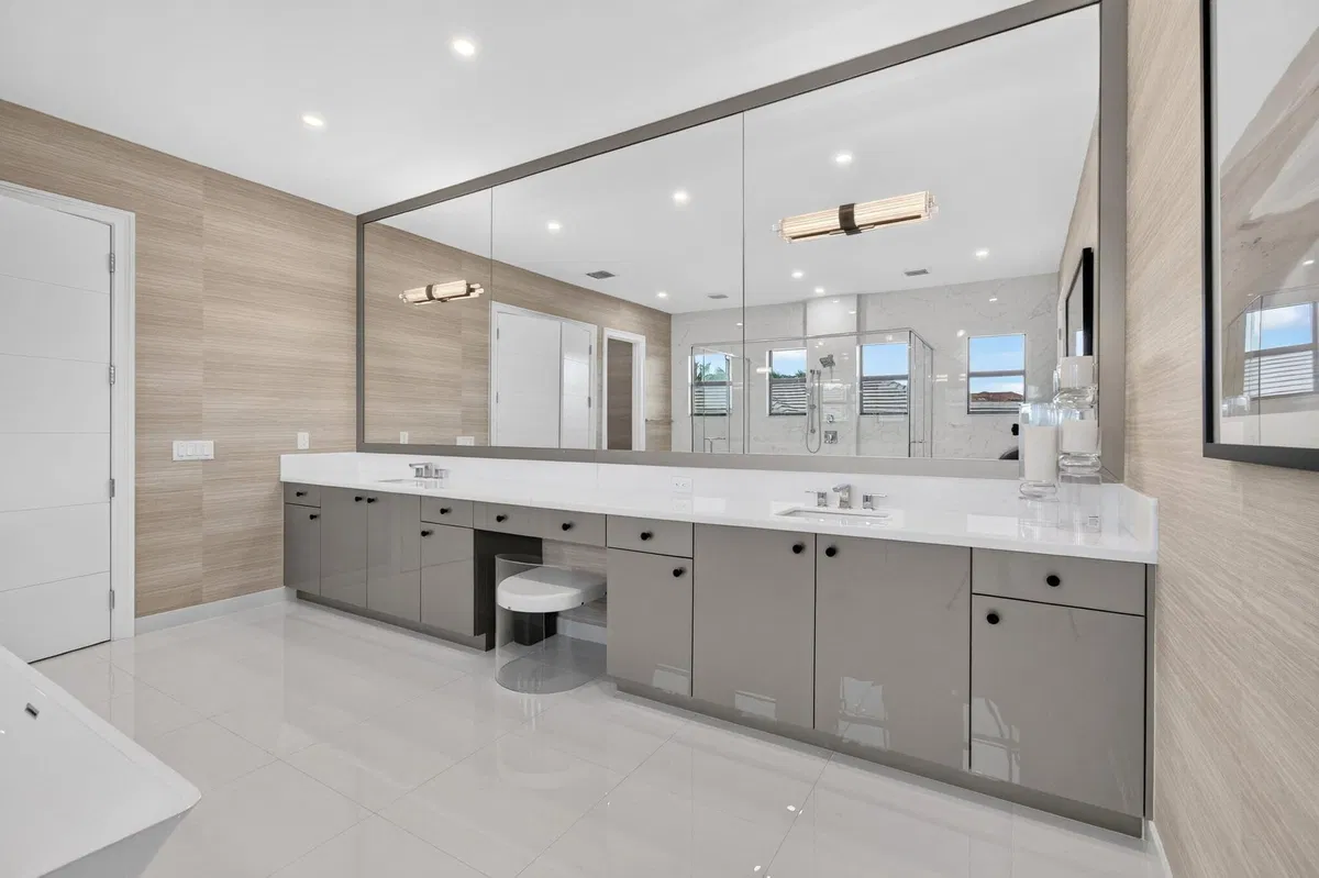 Boca Bridges Residence photo 91