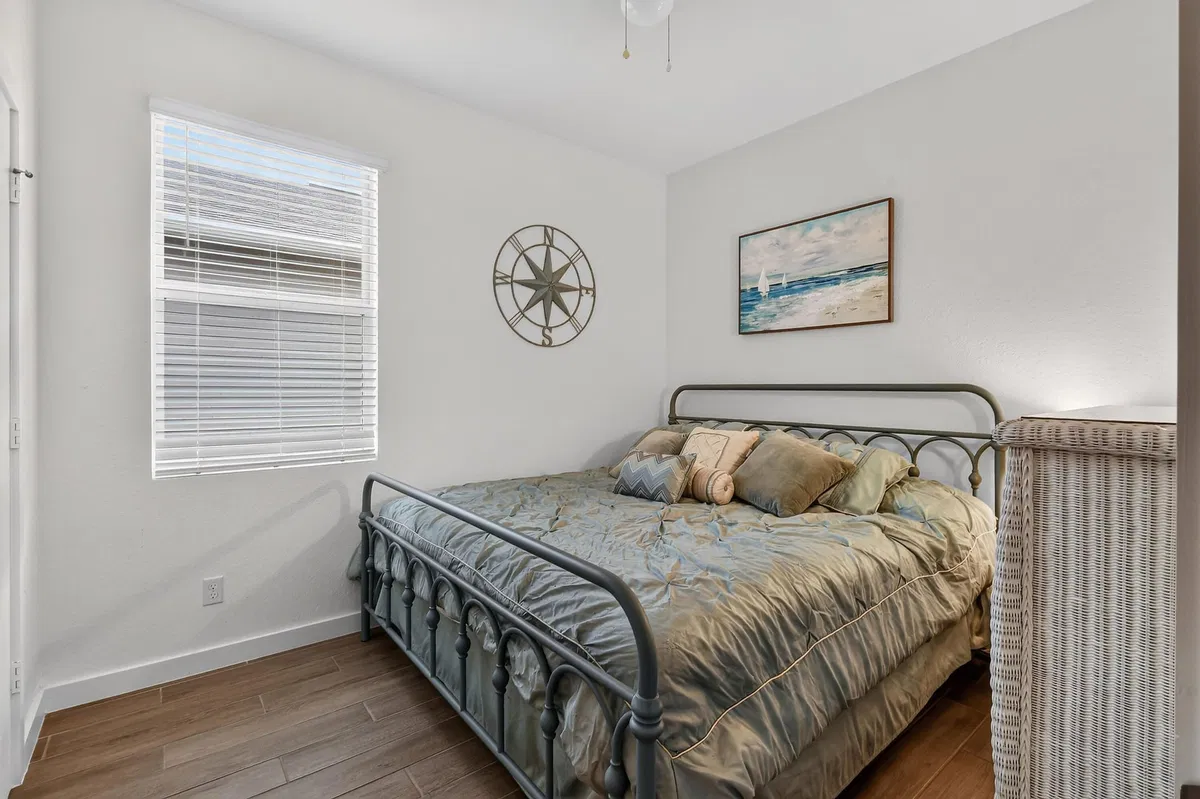 Residence photo 37