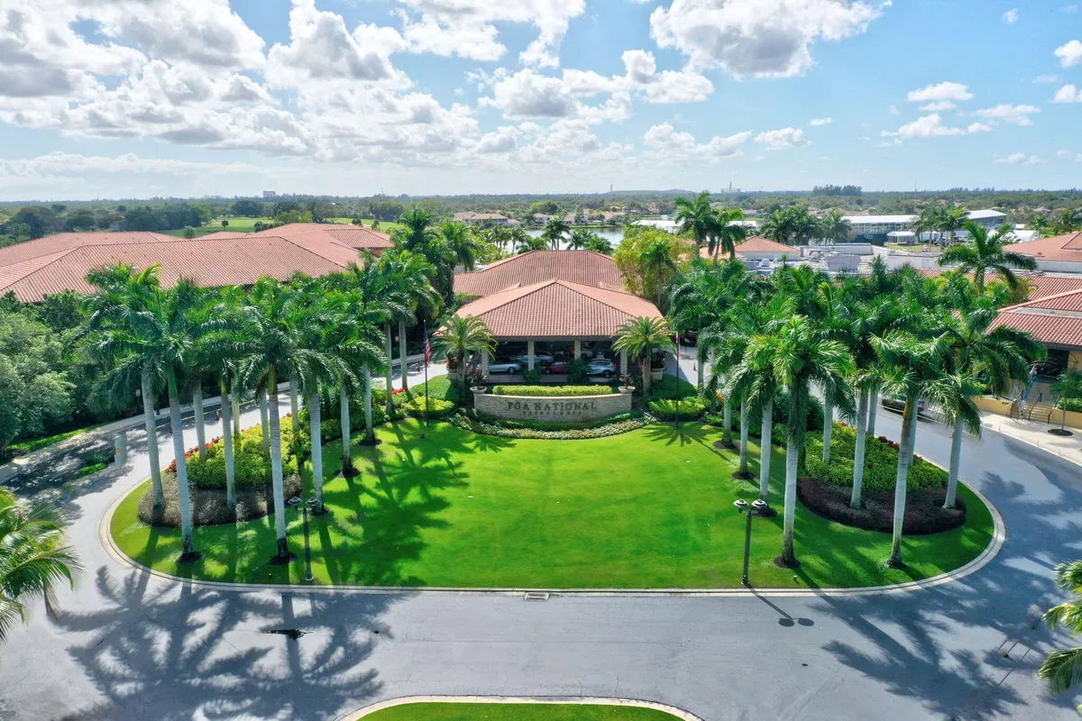 PGA National Palm Beach Gardens Residence photo 58