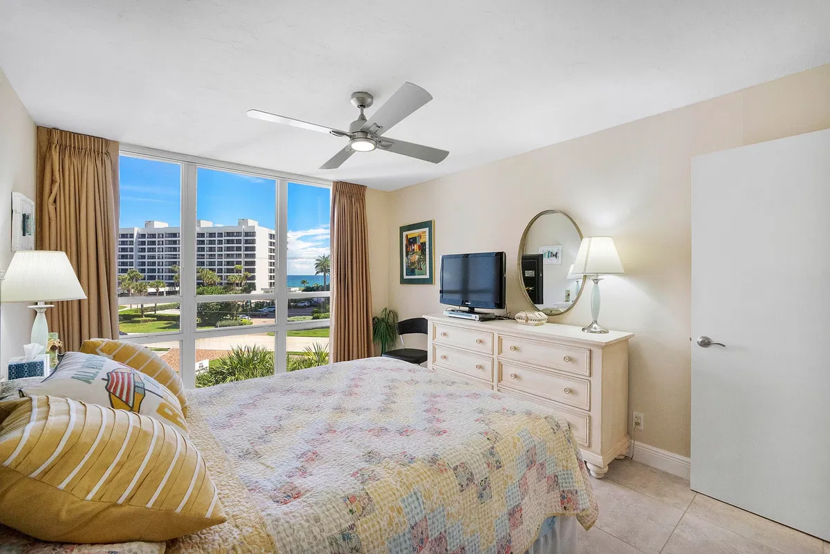 Boca Raton Unit 401 photo 16