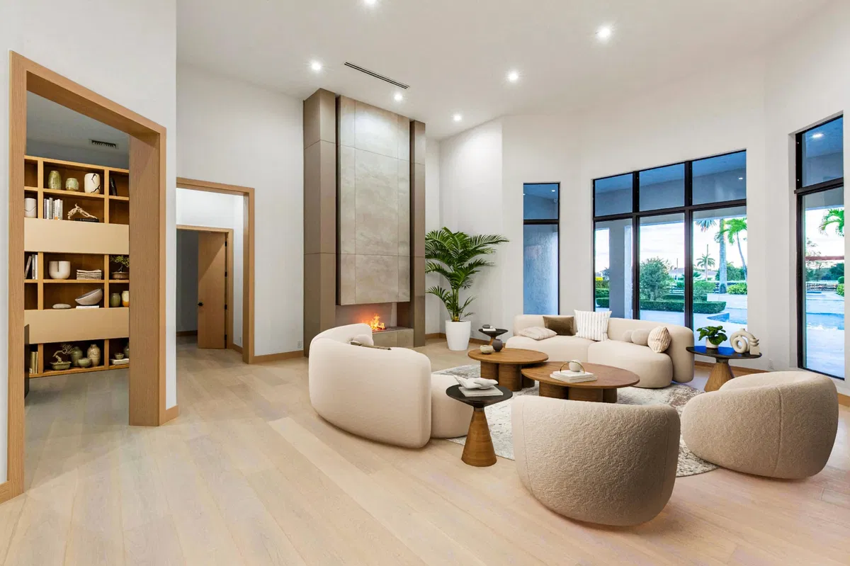 Palm Beach Point Residence photo 10