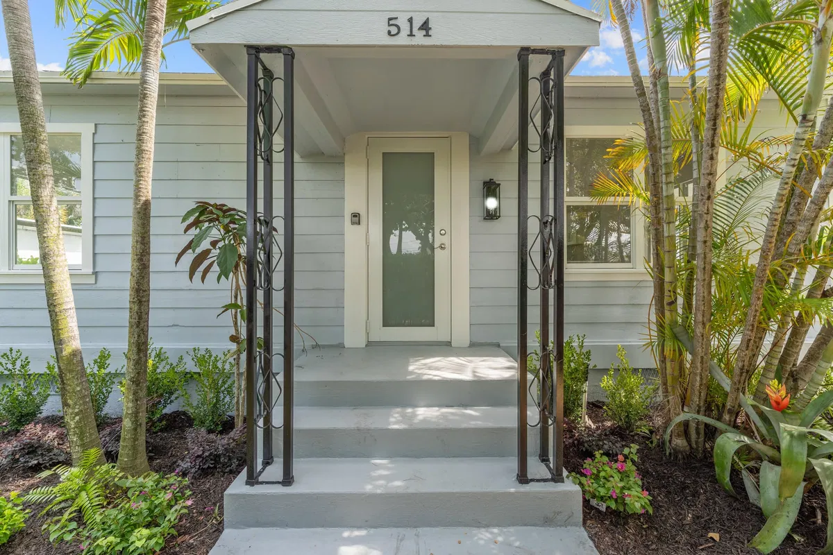 West Palm Beach Residence