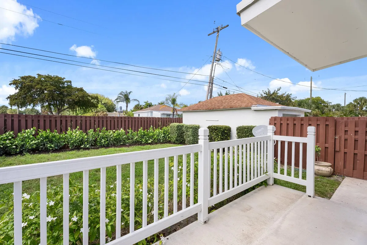West Palm Beach Residence photo 7