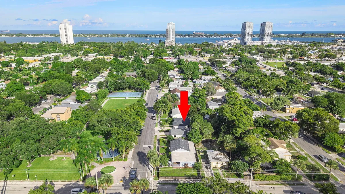 West Palm Beach Residence photo 31