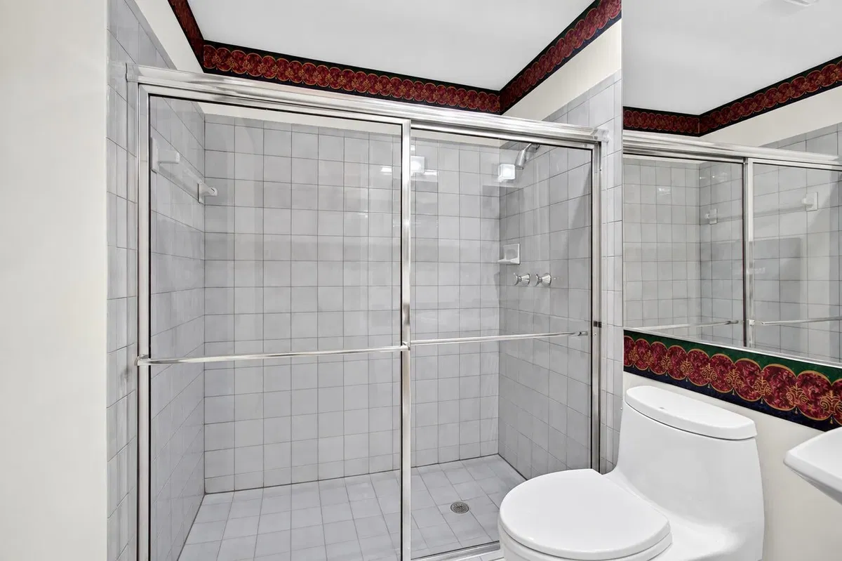 Residence photo 31