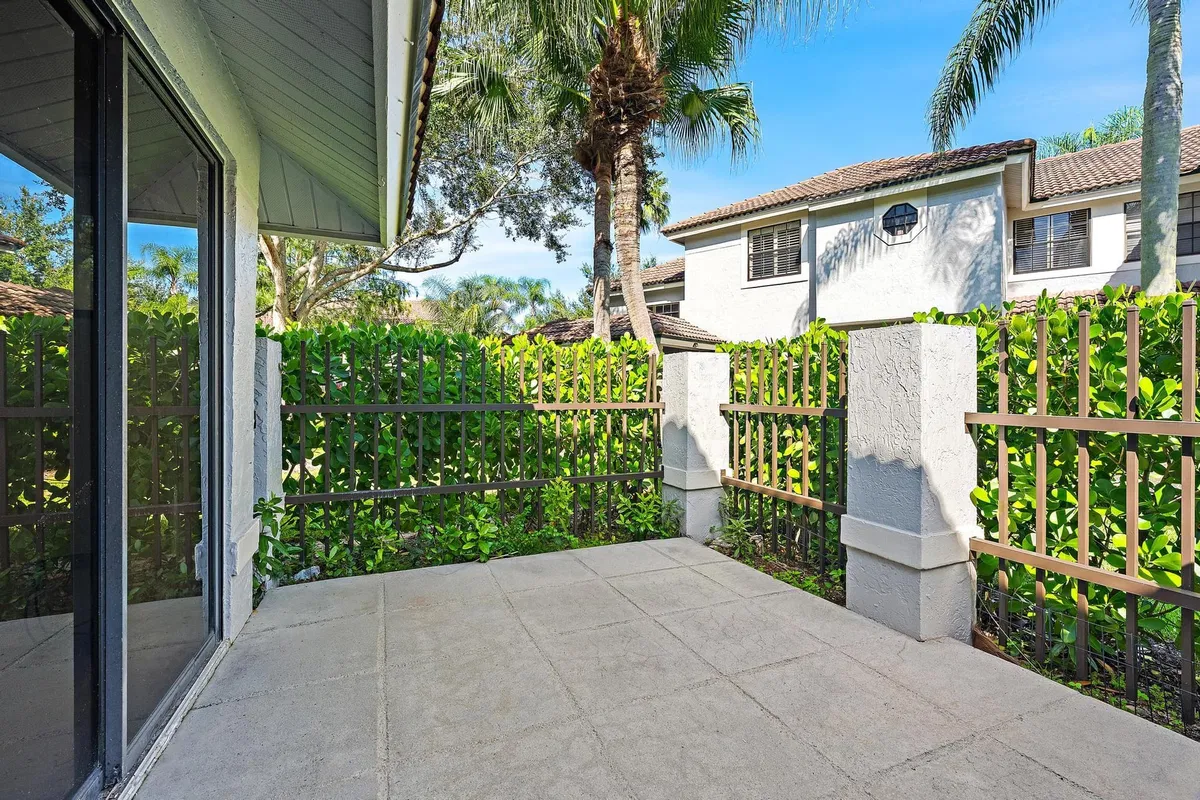 PGA National Palm Beach Gardens Unit 2 photo 25