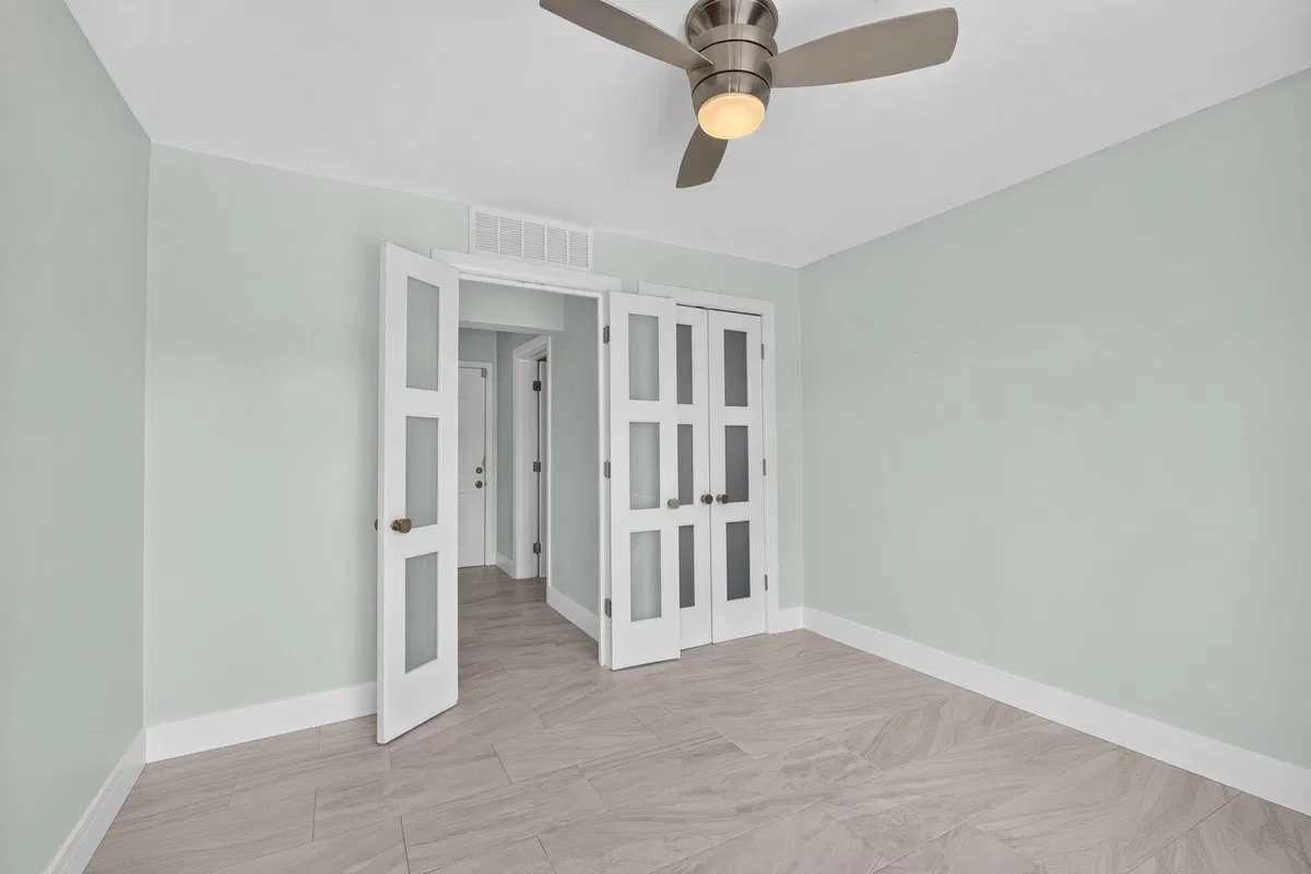 Residence photo 28