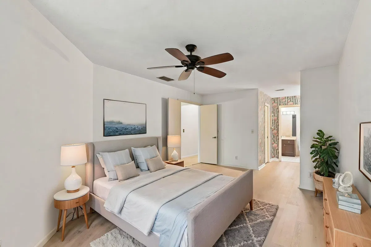 Residence photo 31