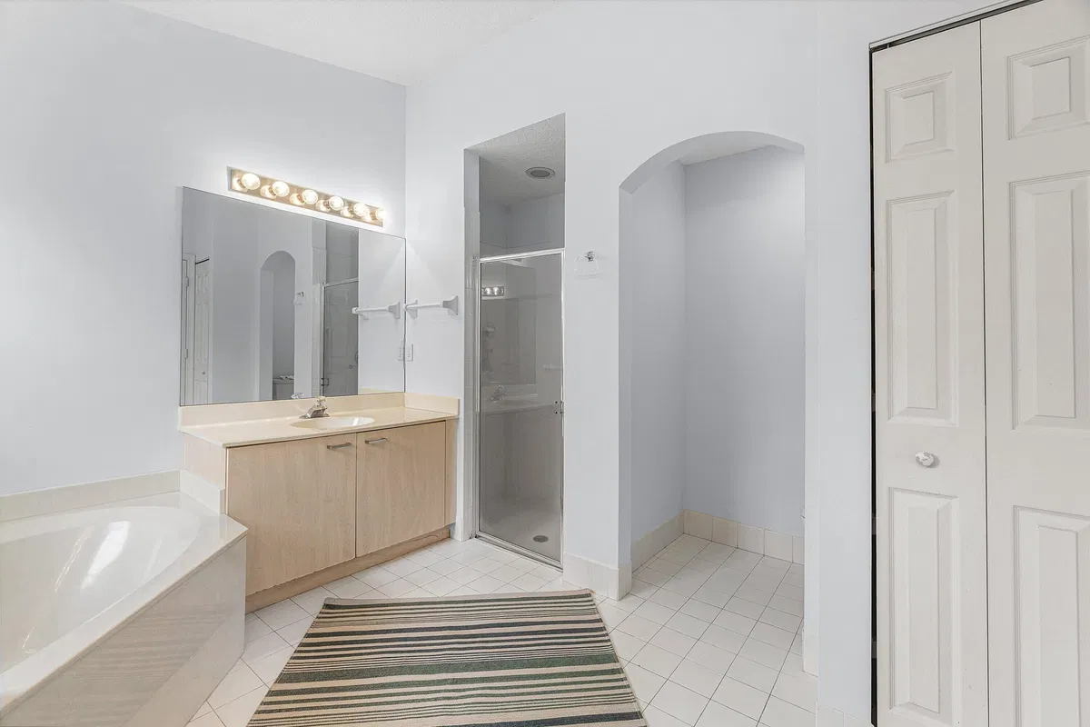  Residence photo 22