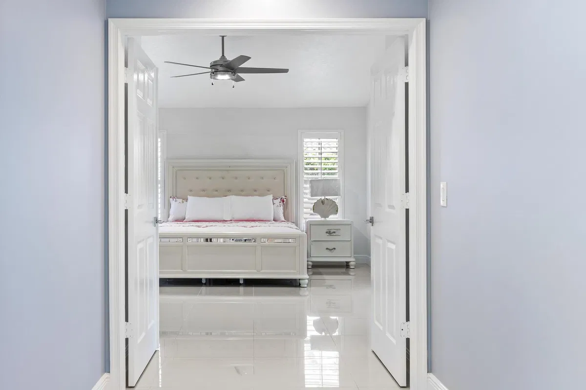 Residence photo 25