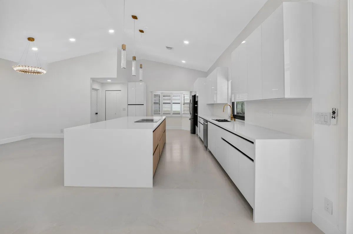 Residence photo 19