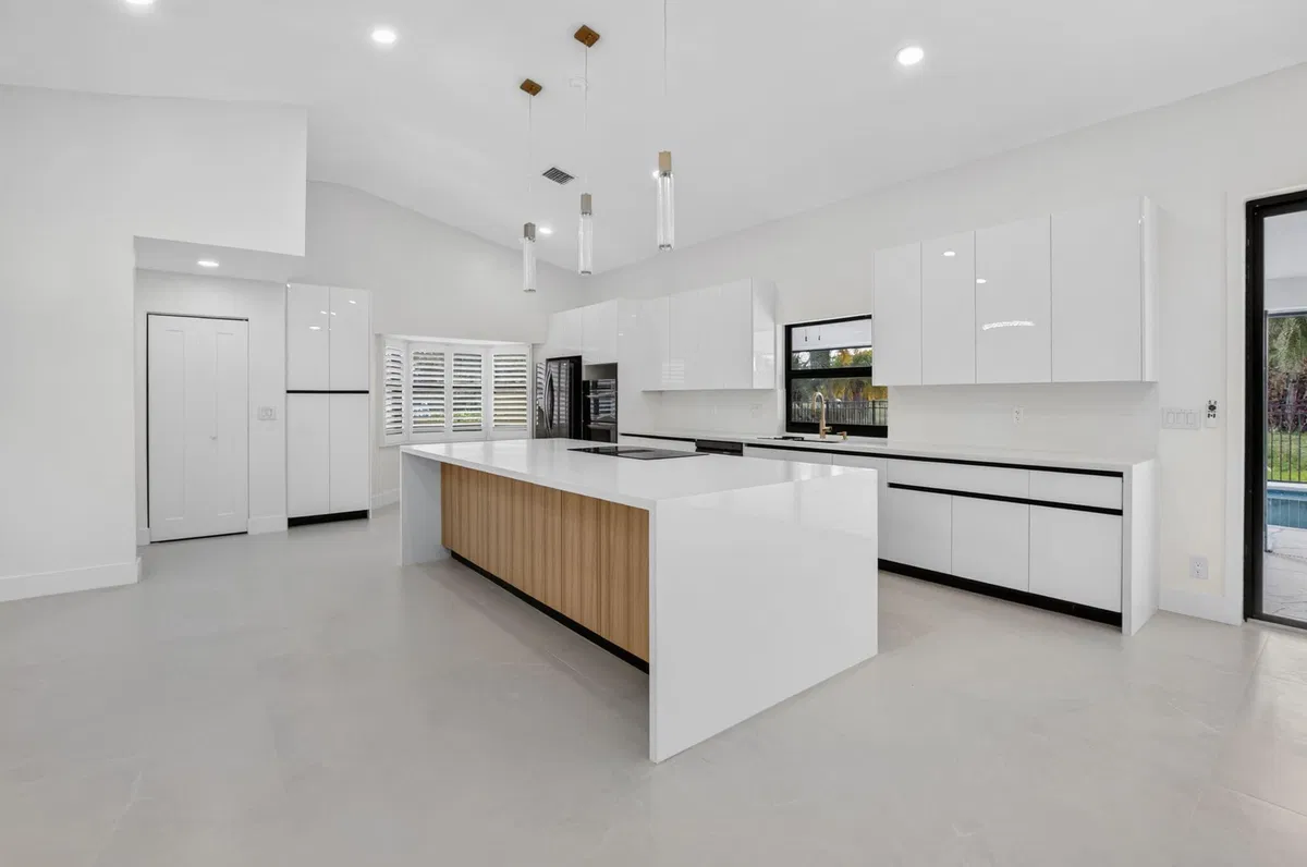 Residence photo 22
