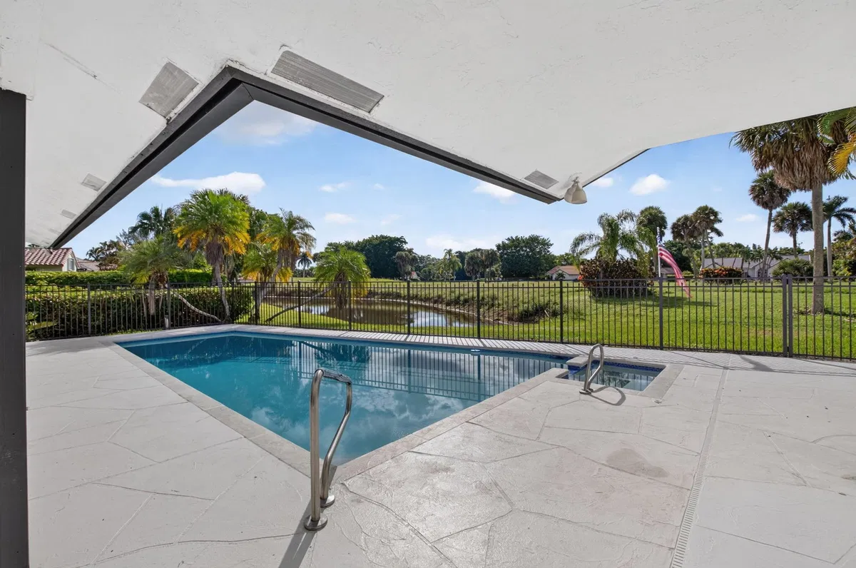 Residence photo 46