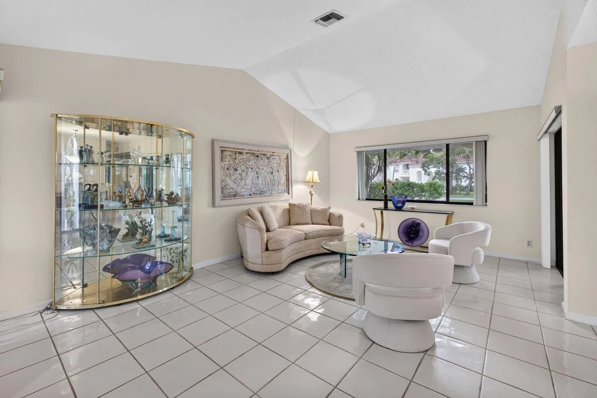 PGA National Palm Beach Gardens Unit A photo 10