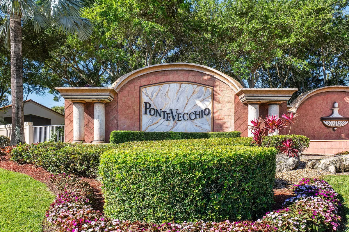 Residence photo 31