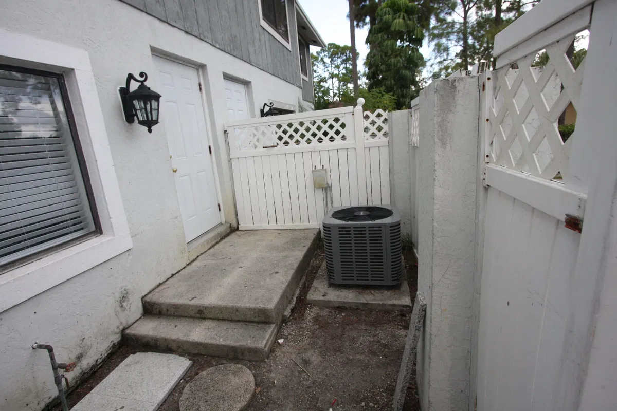 Residence photo 28