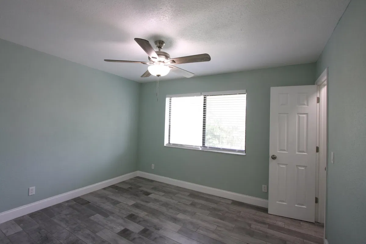 Residence photo 49