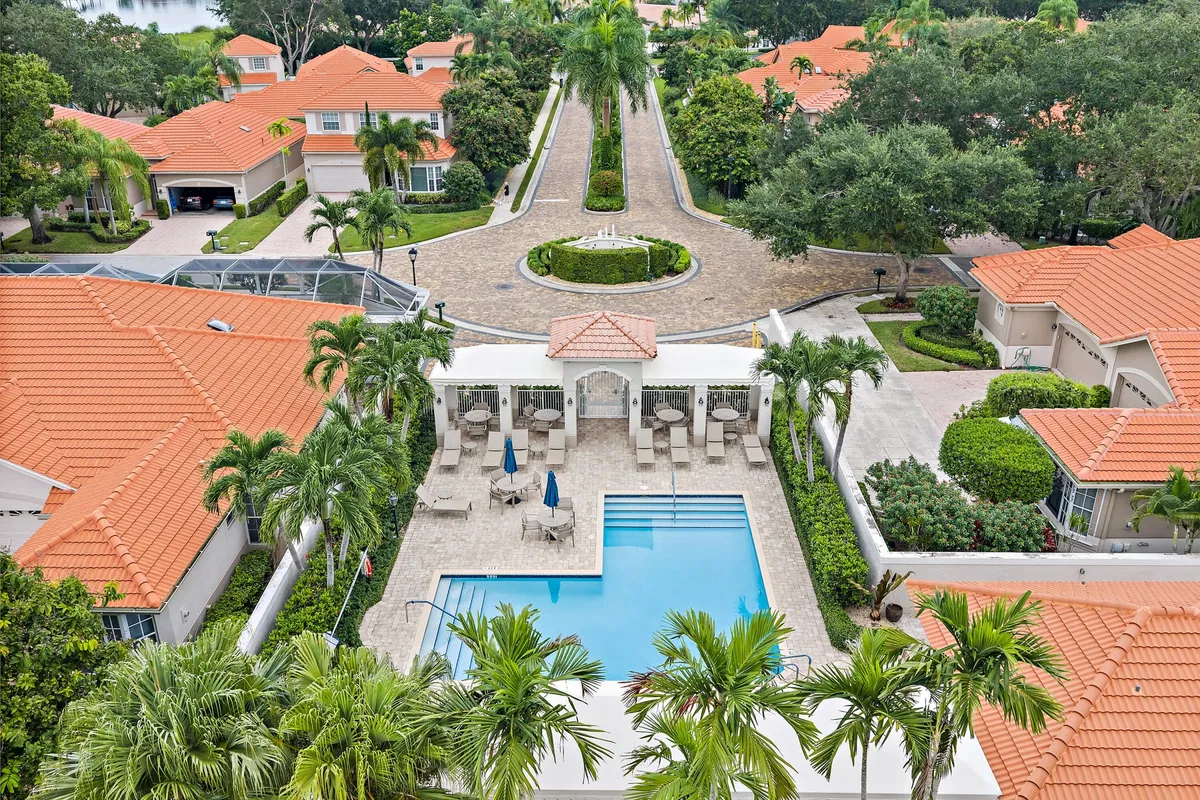 PGA National Palm Beach Gardens Residence photo 37
