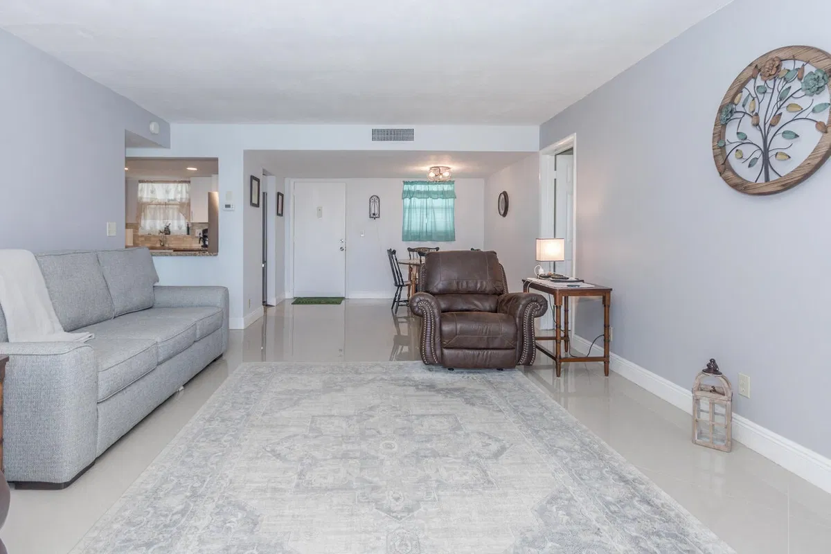  Unit 408 photo 10