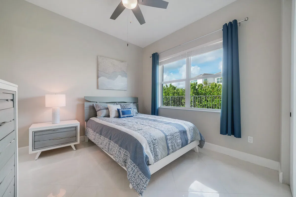  Residence photo 31