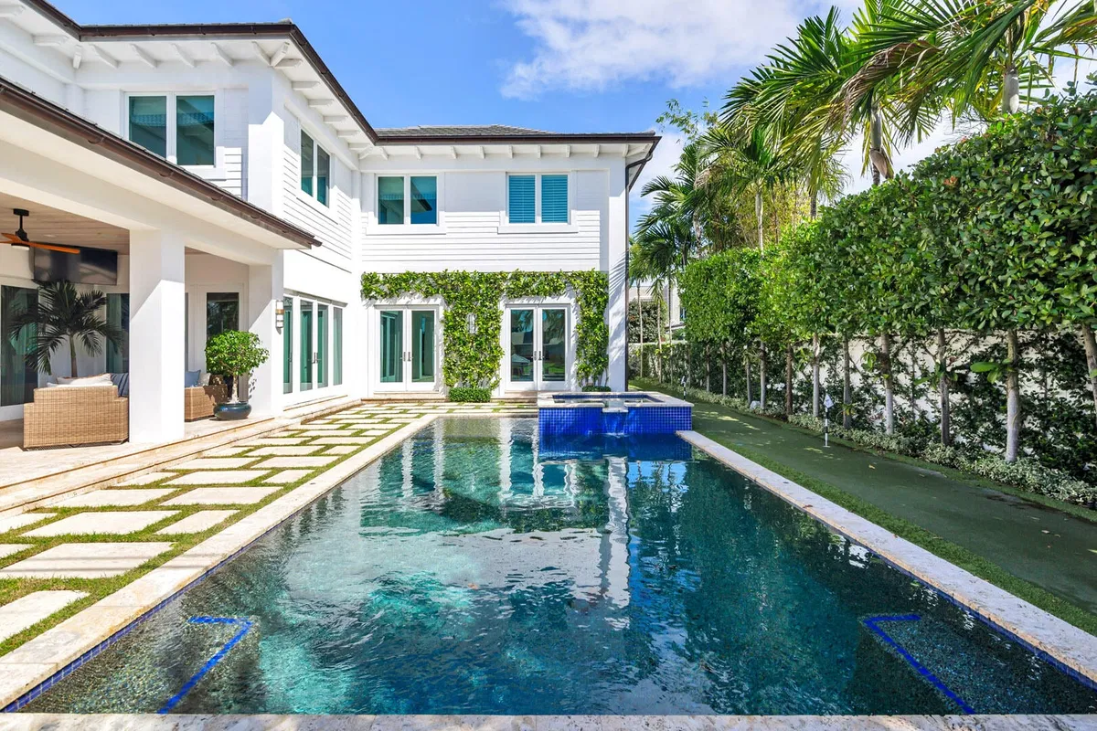 SoSo West Palm Beach Residence photo 25