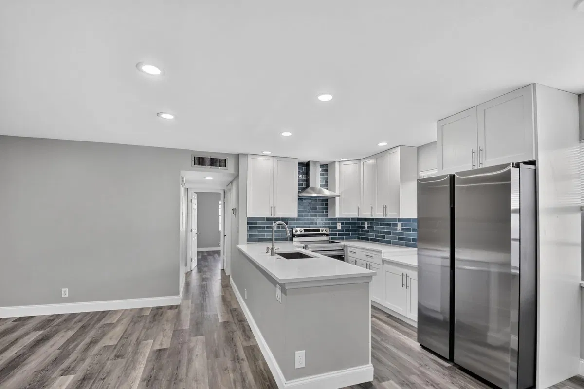 Residence photo 4