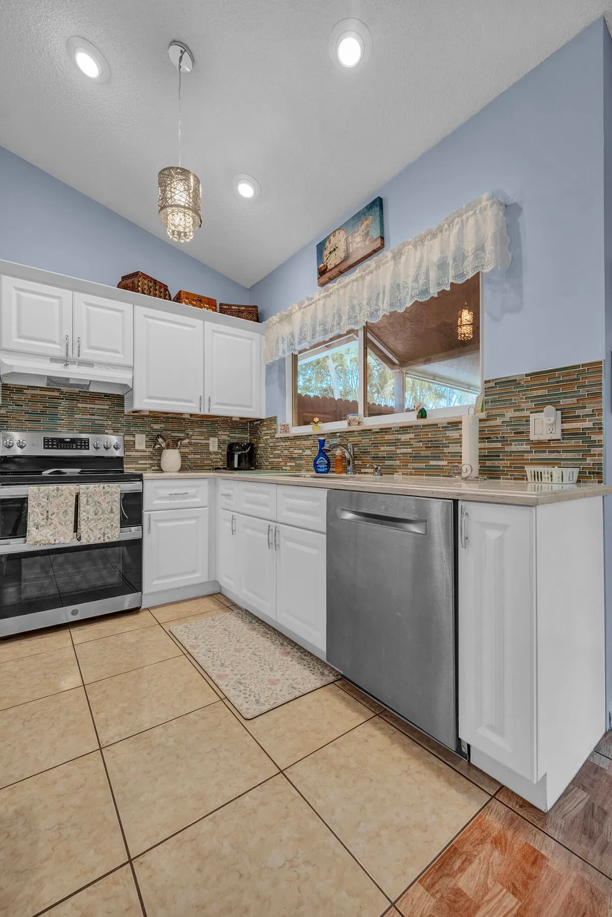 Residence photo 7