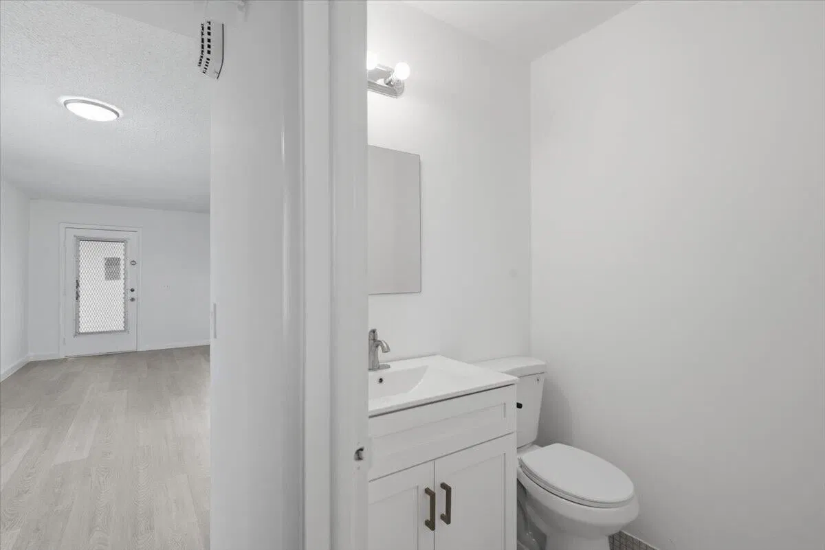 Residence photo 16